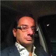 Docente di diritto ed economia politica presso istituti superiori secondo grado a Napoli